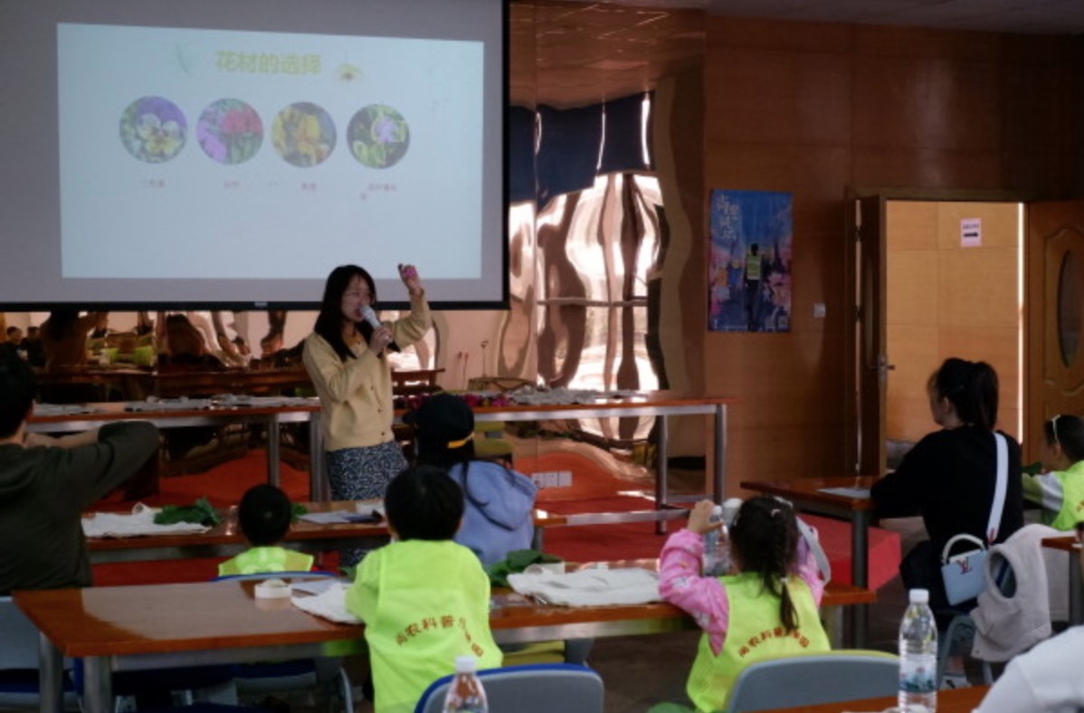 实训基地开展青少年学农体验